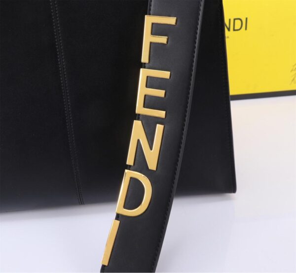Fendi handbag - Image 8