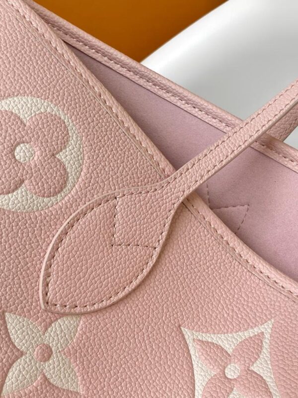 Louis Vuitton Tote bag - baby pink - Image 3