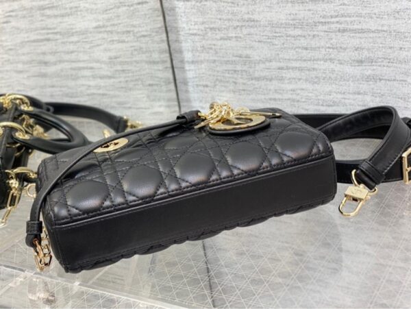 Ladies  Jelly Handbag- Black - Image 5