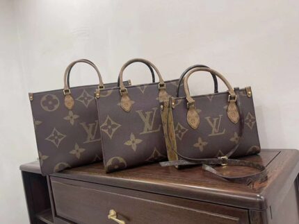 Louis Vuitton OnTheGo MM tote bag