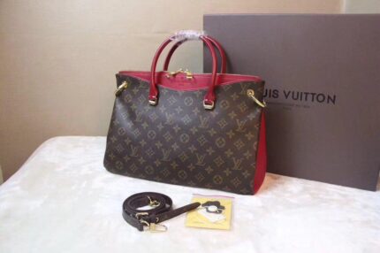 Louis Vuitton Pallas MM bag in Monogram