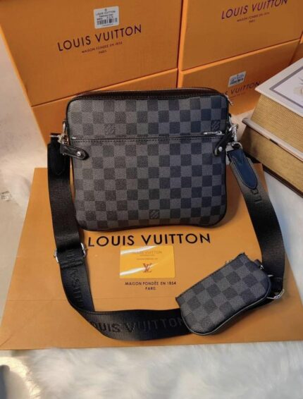 Louis Vuitton Trio Messenger bag