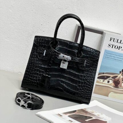 Hermès Birkin bag in black