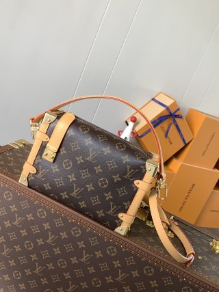 Louis Vuitton Side Trunk in  monogram canvas