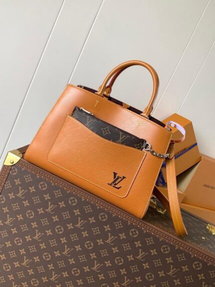 Louis Vuitton Marelle Tote bag in Epi leather