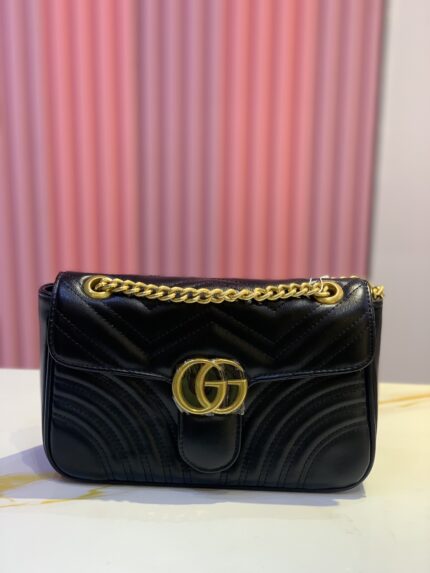 Gucci GG Marmont small shoulder bag in black matelassé chevron leather