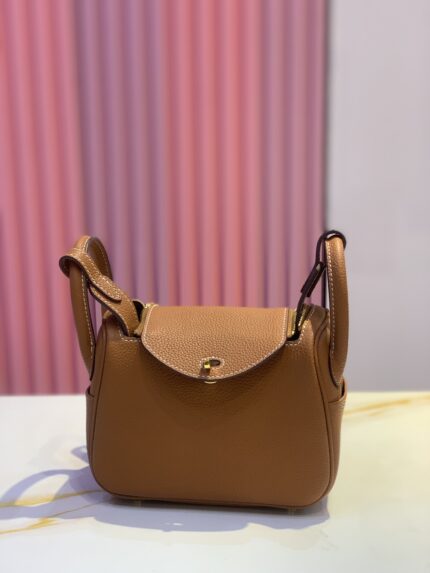 Hermès Mini Lindy bag