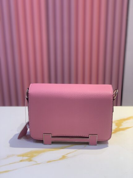 Hermès Geta bag in Mauve Sylvestre Chevre Mysore leather