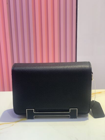 Black Hermès Geta bag in Chevre leather