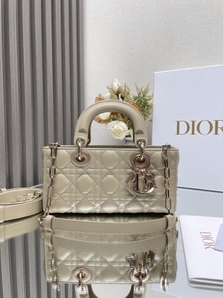 Dior Lady D-Joy bag