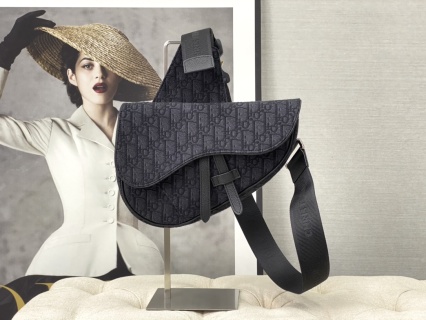 Dior Saddle bag in black Oblique jacquard