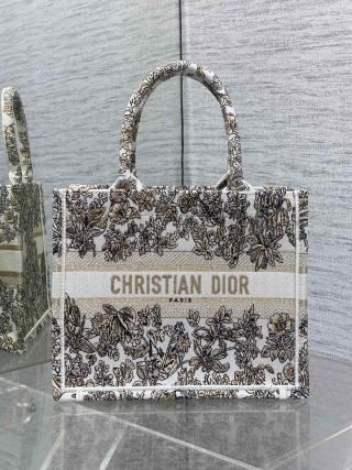 Christian Dior Medium Dior Book Tote