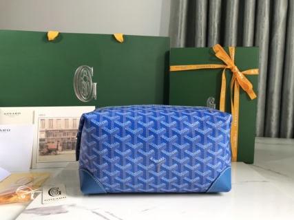 Goyard Boeing 25 Toilet Bag in Sky Blue Goyardine Canvas