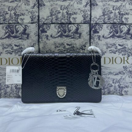 Dior ama Flap Bag in black matt calfskin