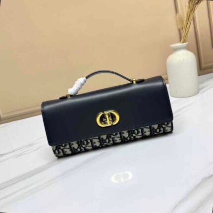 Dior 30 Montaigne mini bag in black